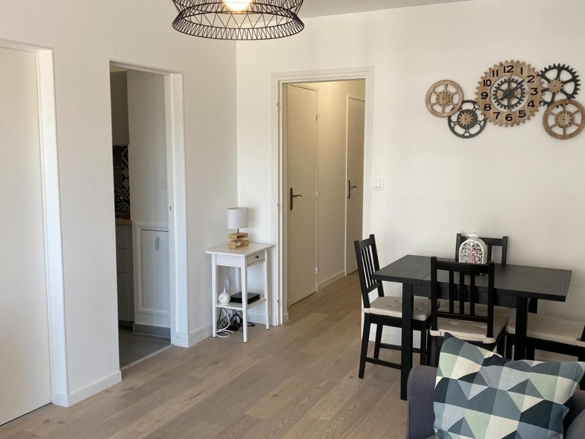Charmant 2 Pieces Avec Parking Et Ascenseur, Proche Centre-Ville De Cabourg - Fr-1-487-323 외부 사진